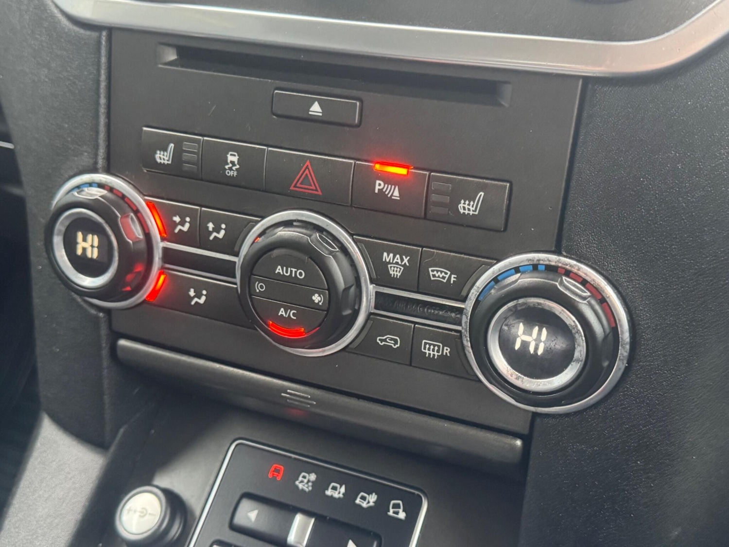 Used Land Rover Discovery 2016 for sale - 77425743: Photo 35