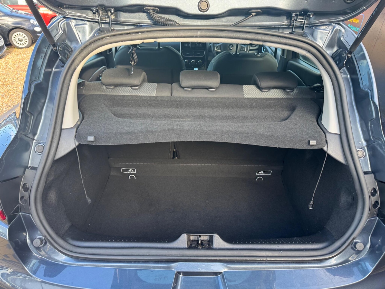 Used Renault Clio 2026 for sale - 77882553: Photo 27