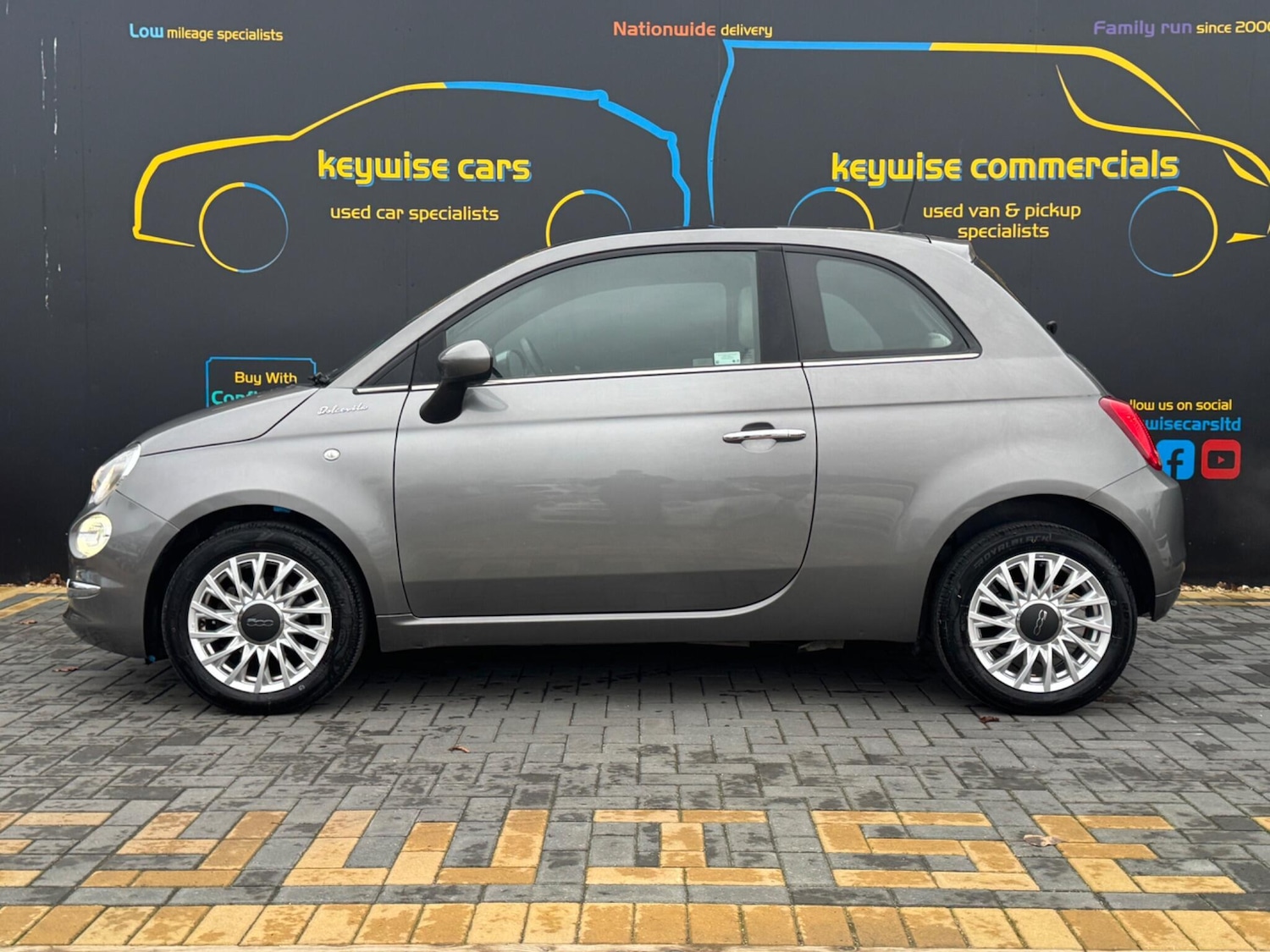 Used Fiat 500 2022 for sale - 77040769: Photo 2