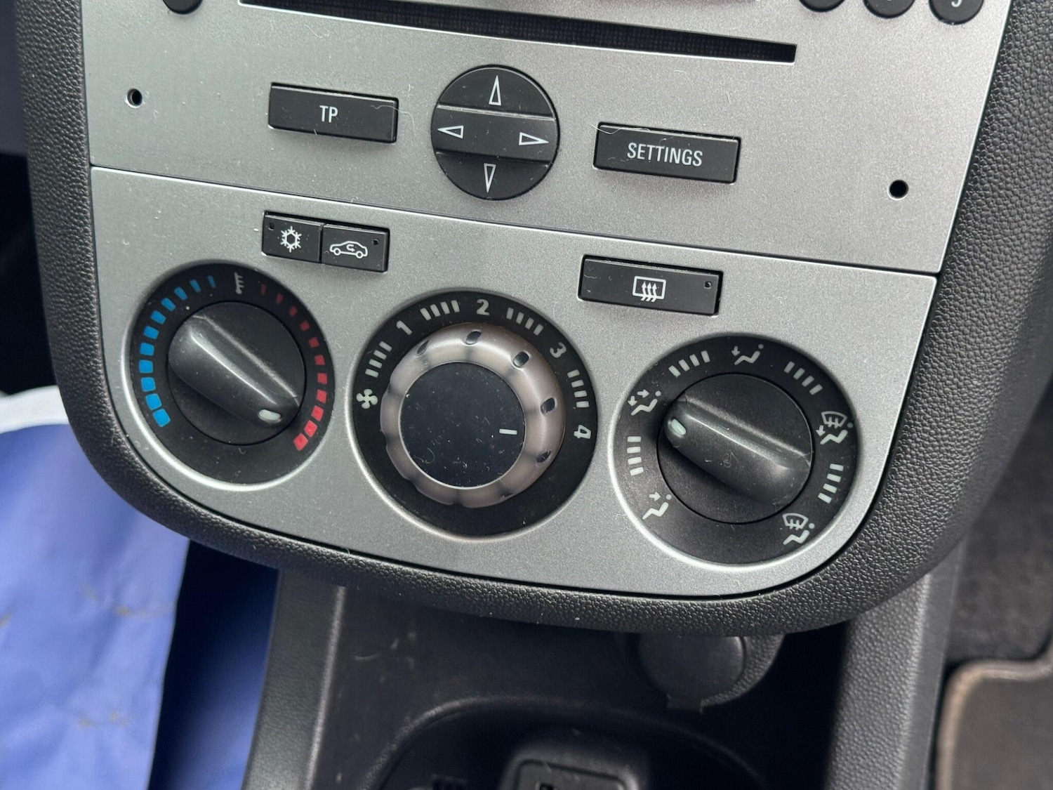 Used Vauxhall Corsa for sale - 77191666: Photo 31