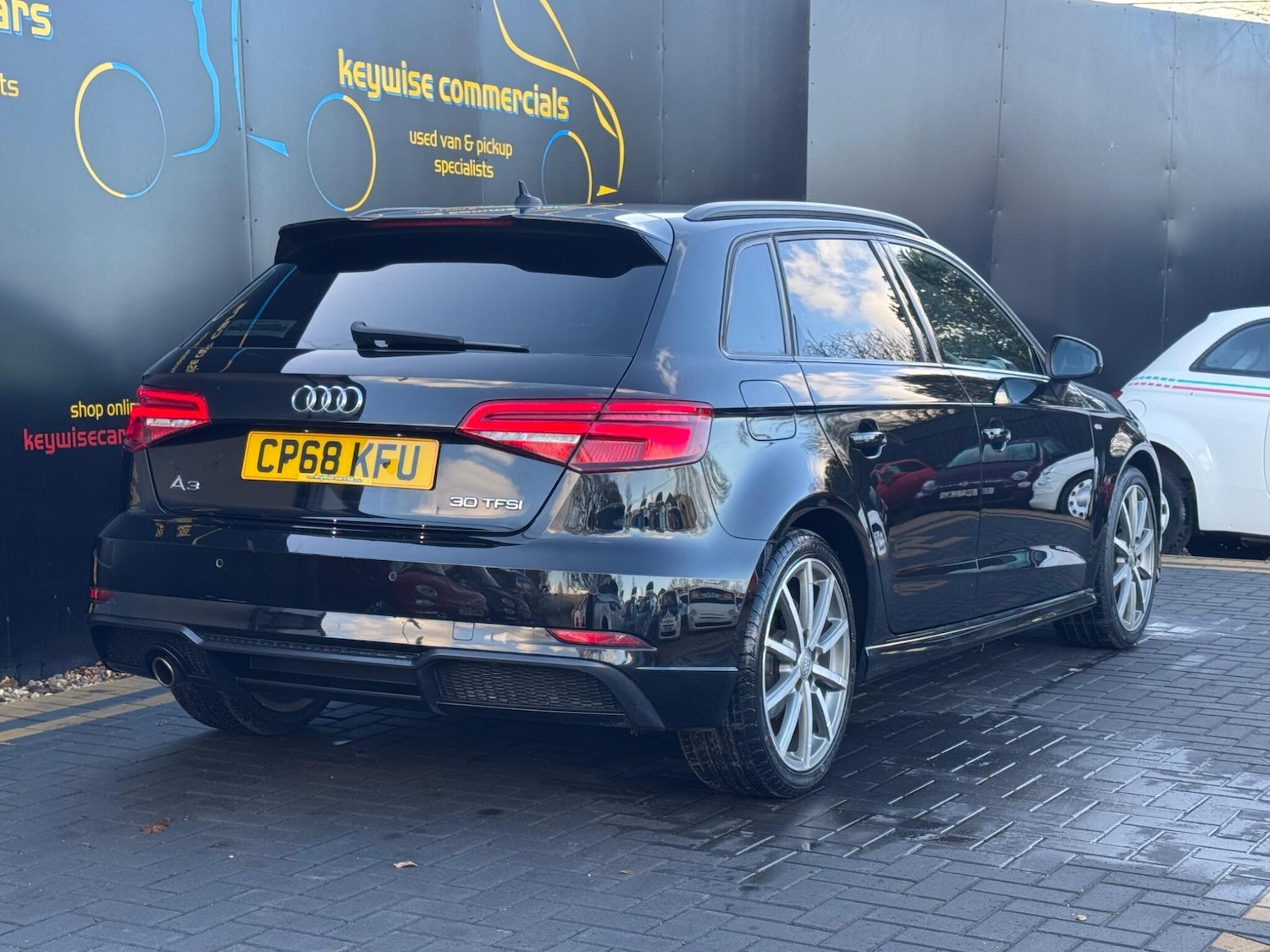 Used Audi A3 2018 for sale - 76925943: Photo 6