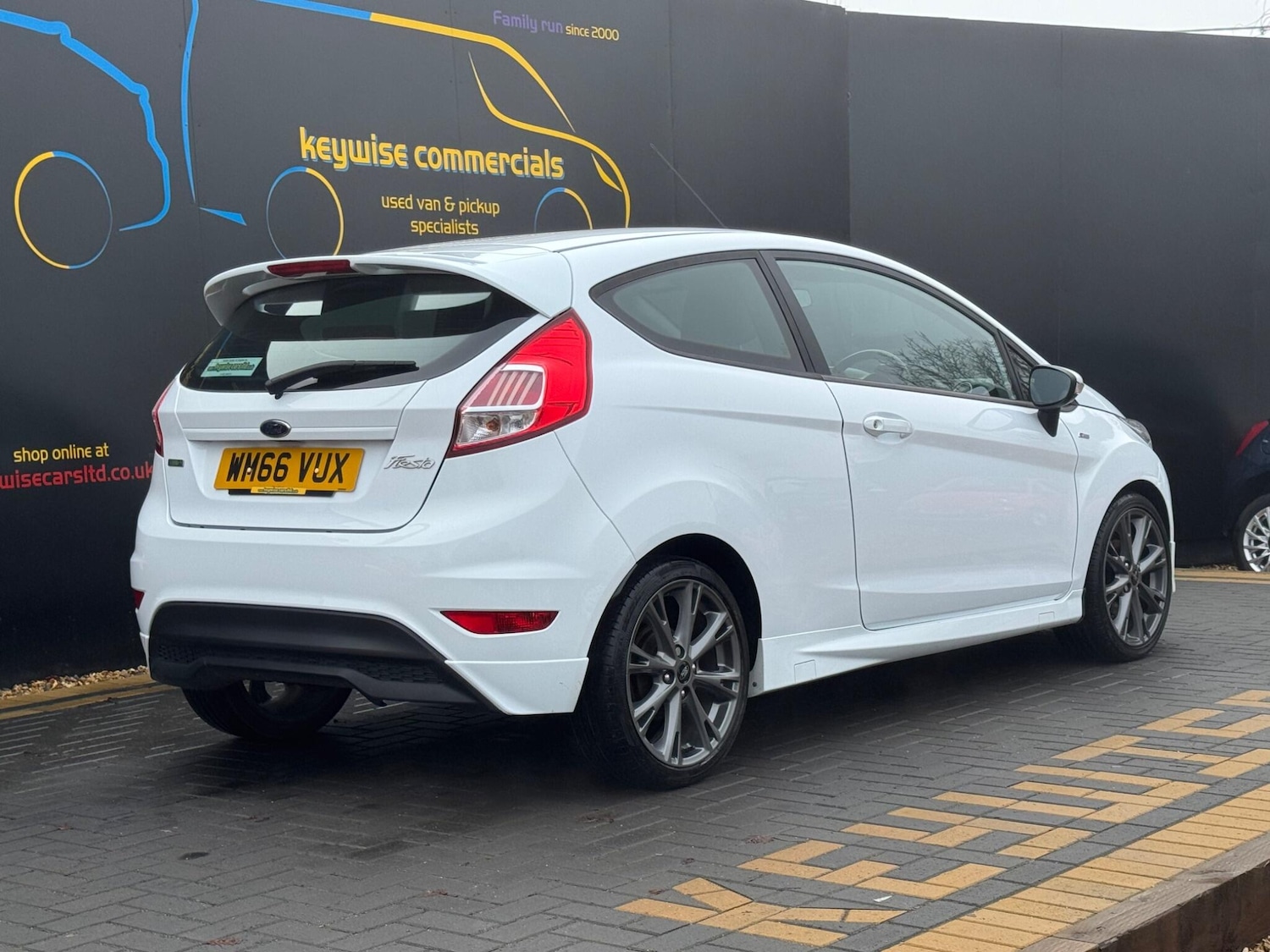 Used Ford Fiesta 2016 for sale - 77254020: Photo 6