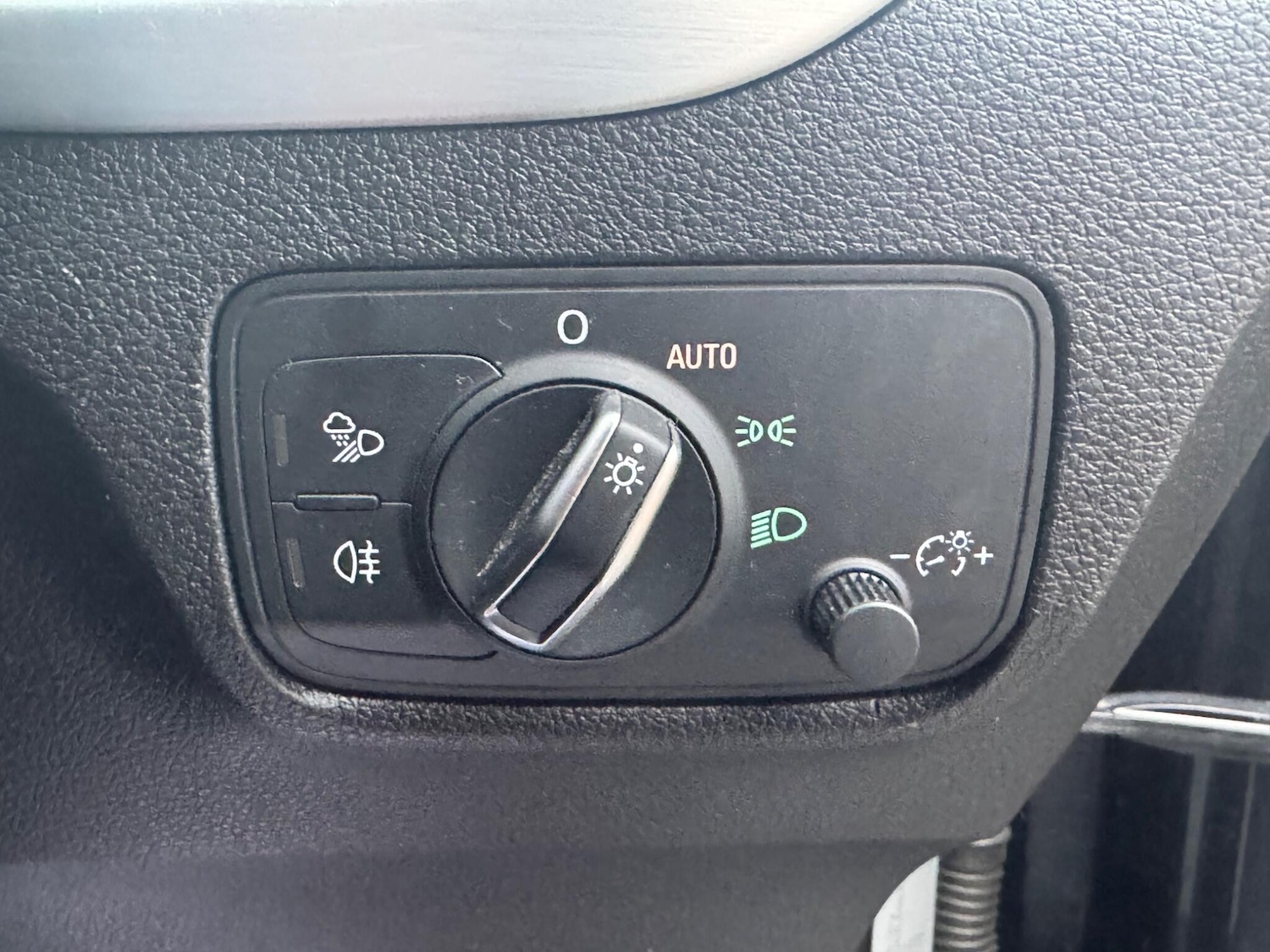 Used Audi Q2 2020 for sale - 77029676: Photo 33