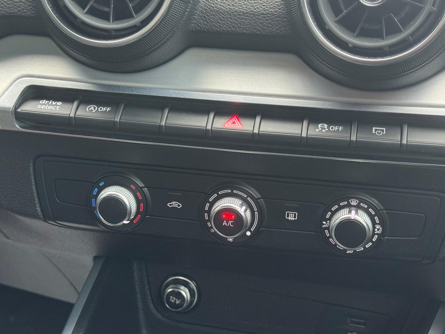 Used Audi Q2 2020 for sale - 77029676: Photo 37