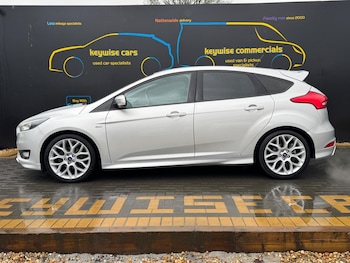 Used Ford Focus 2017 for sale - 77455639: Photo