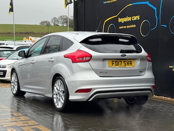 Used Ford Focus 2017 for sale - 77455639: Photo