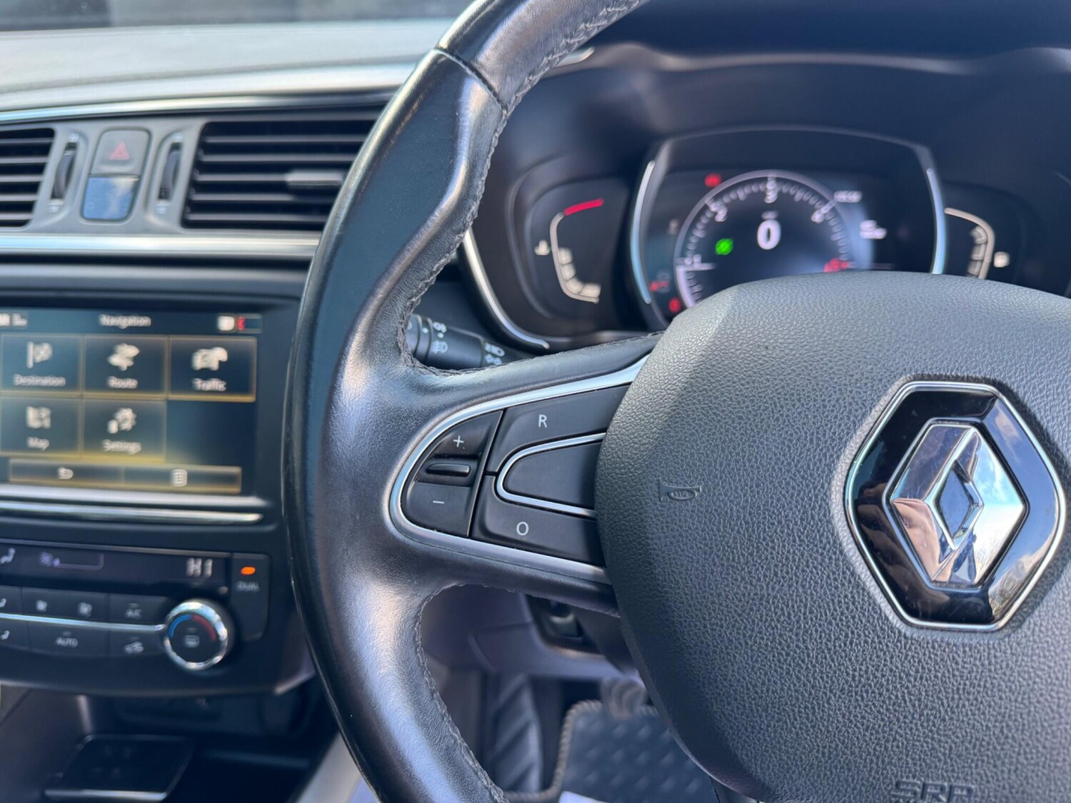 Used Renault Kadjar 2018 for sale - 77351741: Photo 28