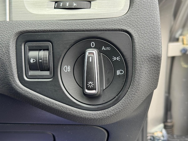 Used Volkswagen Golf 2016 for sale - 76294583: Photo 36