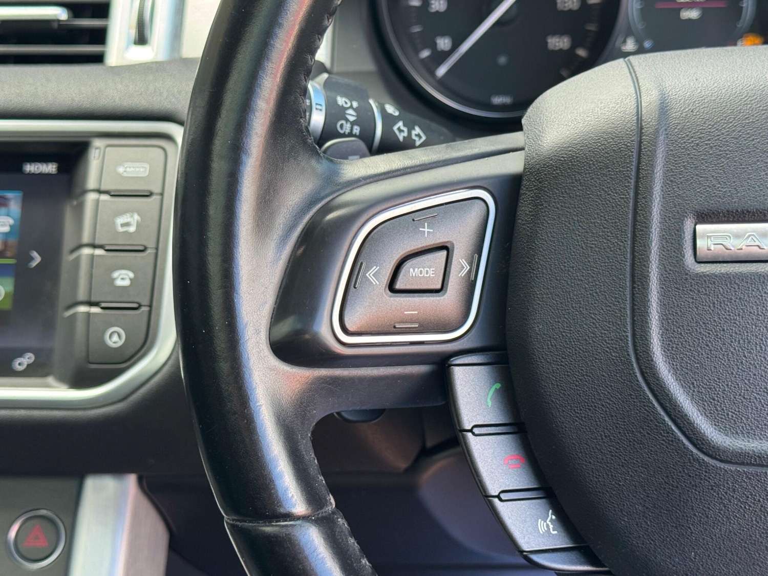 Used Land Rover Range Rover Evoque 2016 for sale - 76189258: Photo 29