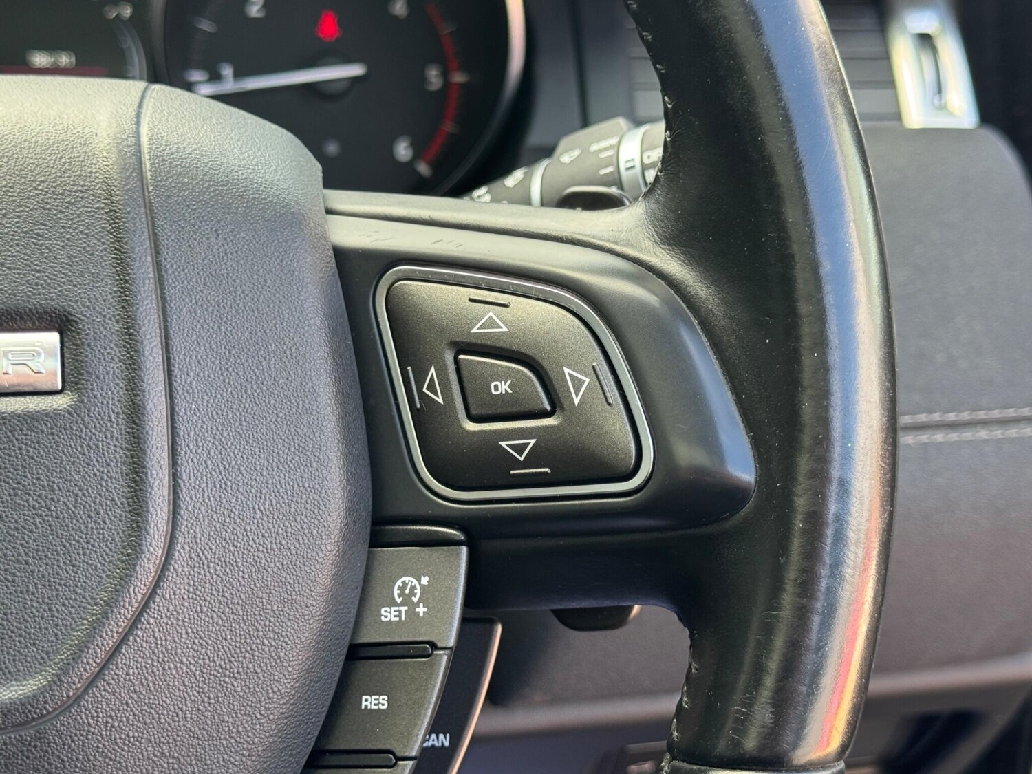 Used Land Rover Range Rover Evoque 2016 for sale - 76189258: Photo 32