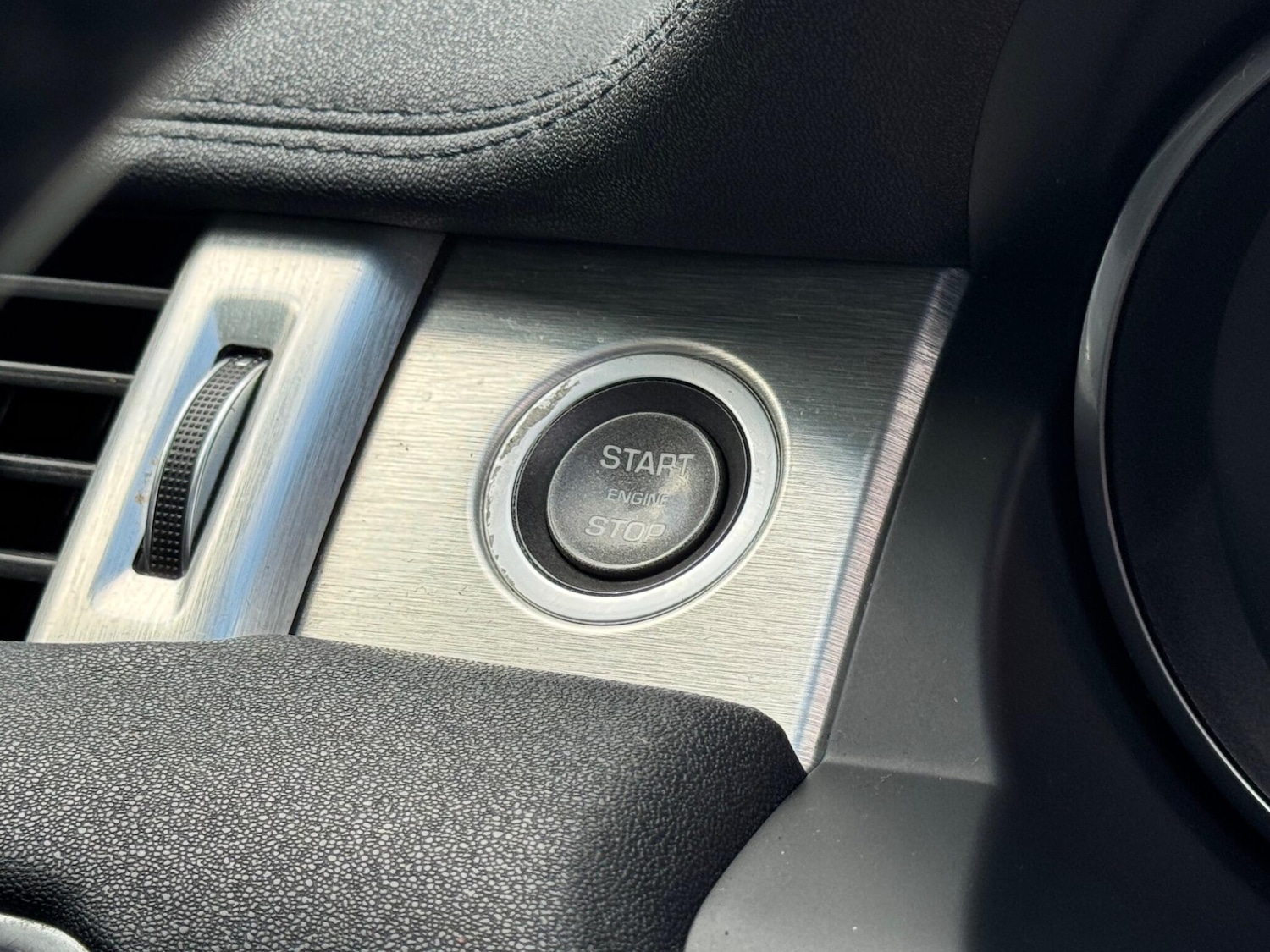 Used Land Rover Range Rover Evoque 2016 for sale - 76189258: Photo 34