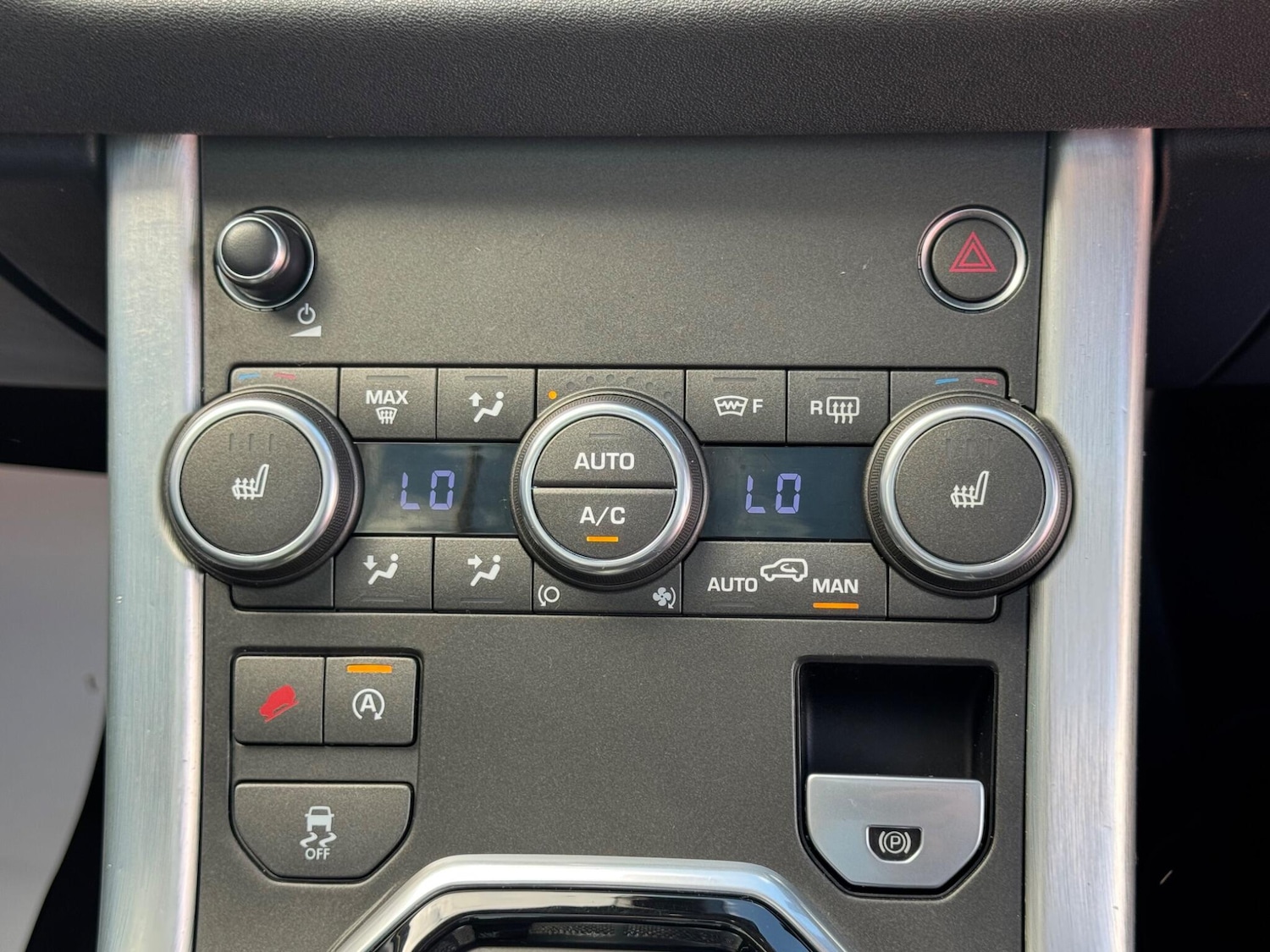 Used Land Rover Range Rover Evoque 2016 for sale - 76189258: Photo 38