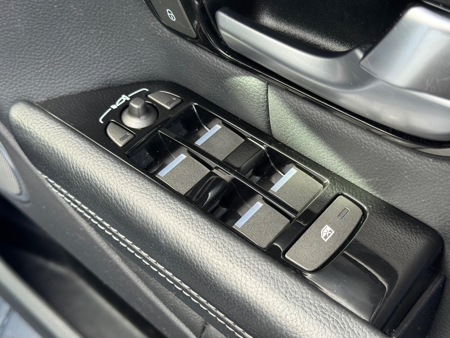 Used Land Rover Range Rover Evoque 2016 for sale - 76189258: Photo 43