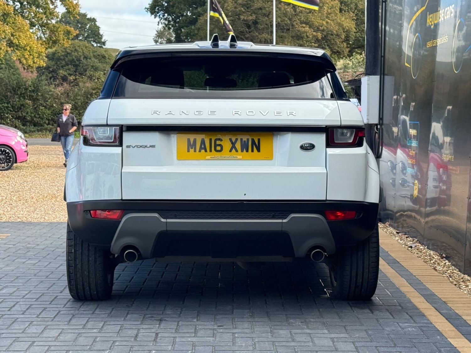 Used Land Rover Range Rover Evoque 2016 for sale - 76189258: Photo 5