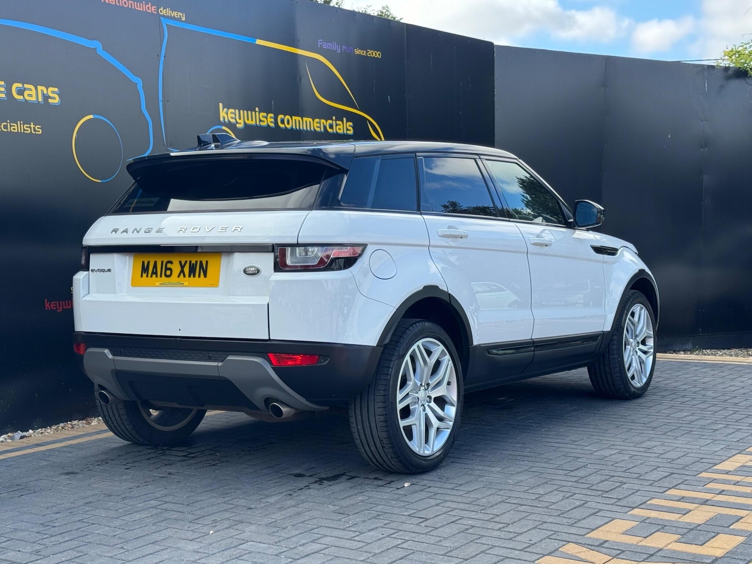 Used Land Rover Range Rover Evoque 2016 for sale - 76189258: Photo 6