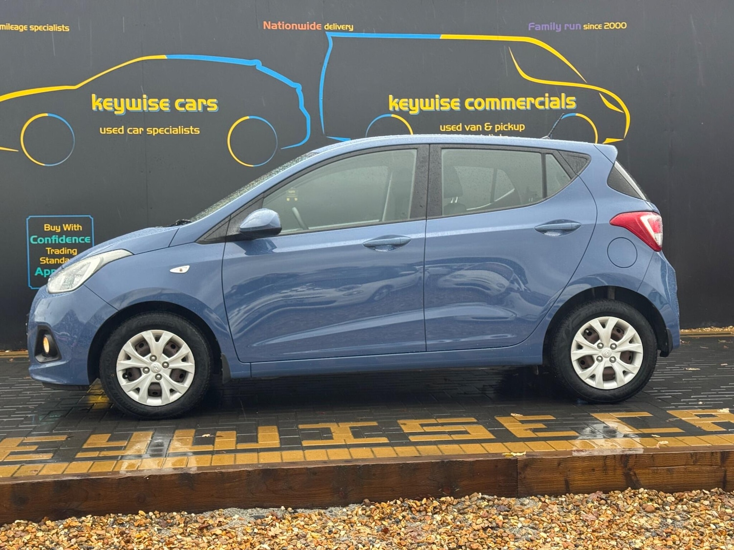 Used Hyundai i10 2016 for sale - 76832261: Photo 2