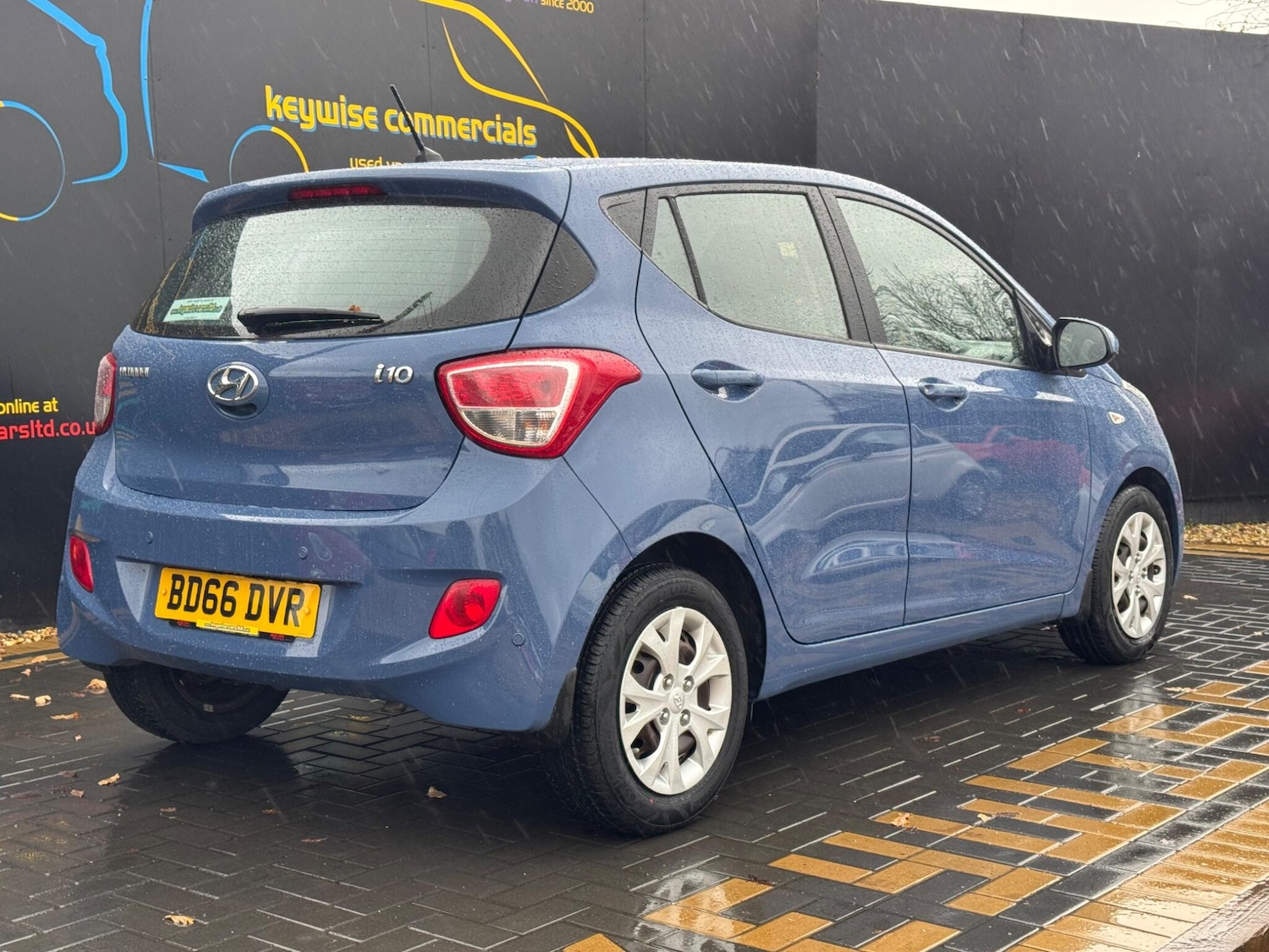 Used Hyundai i10 2016 for sale - 76832261: Photo 5