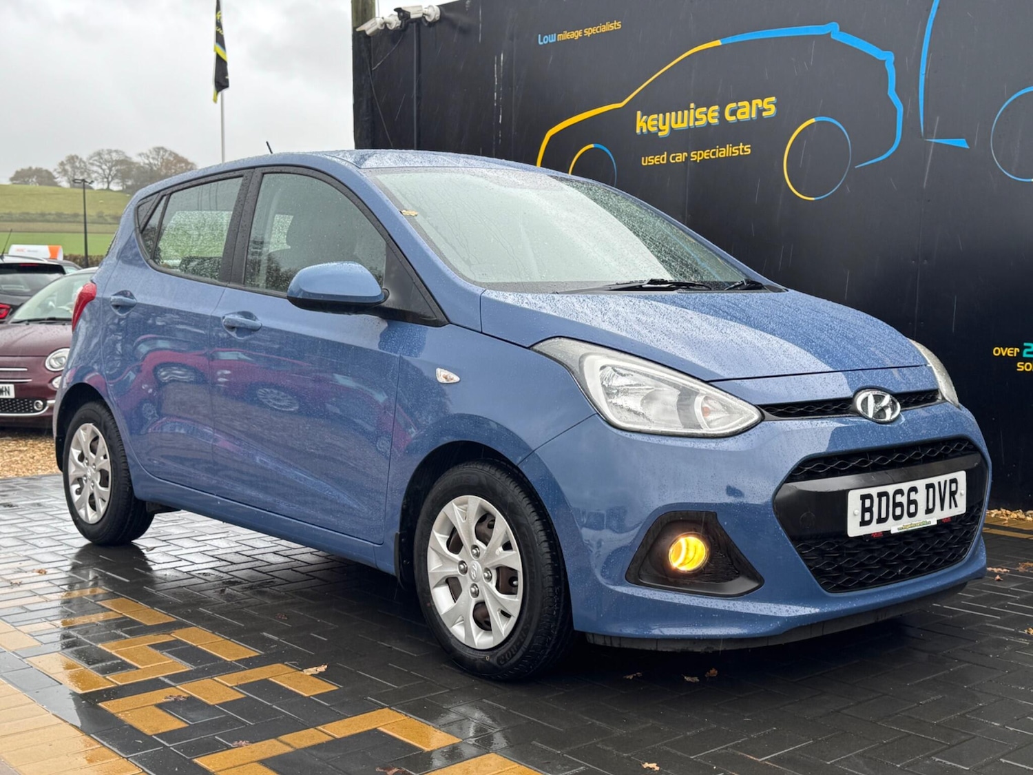 Used Hyundai i10 2016 for sale - 76832261: Photo 7