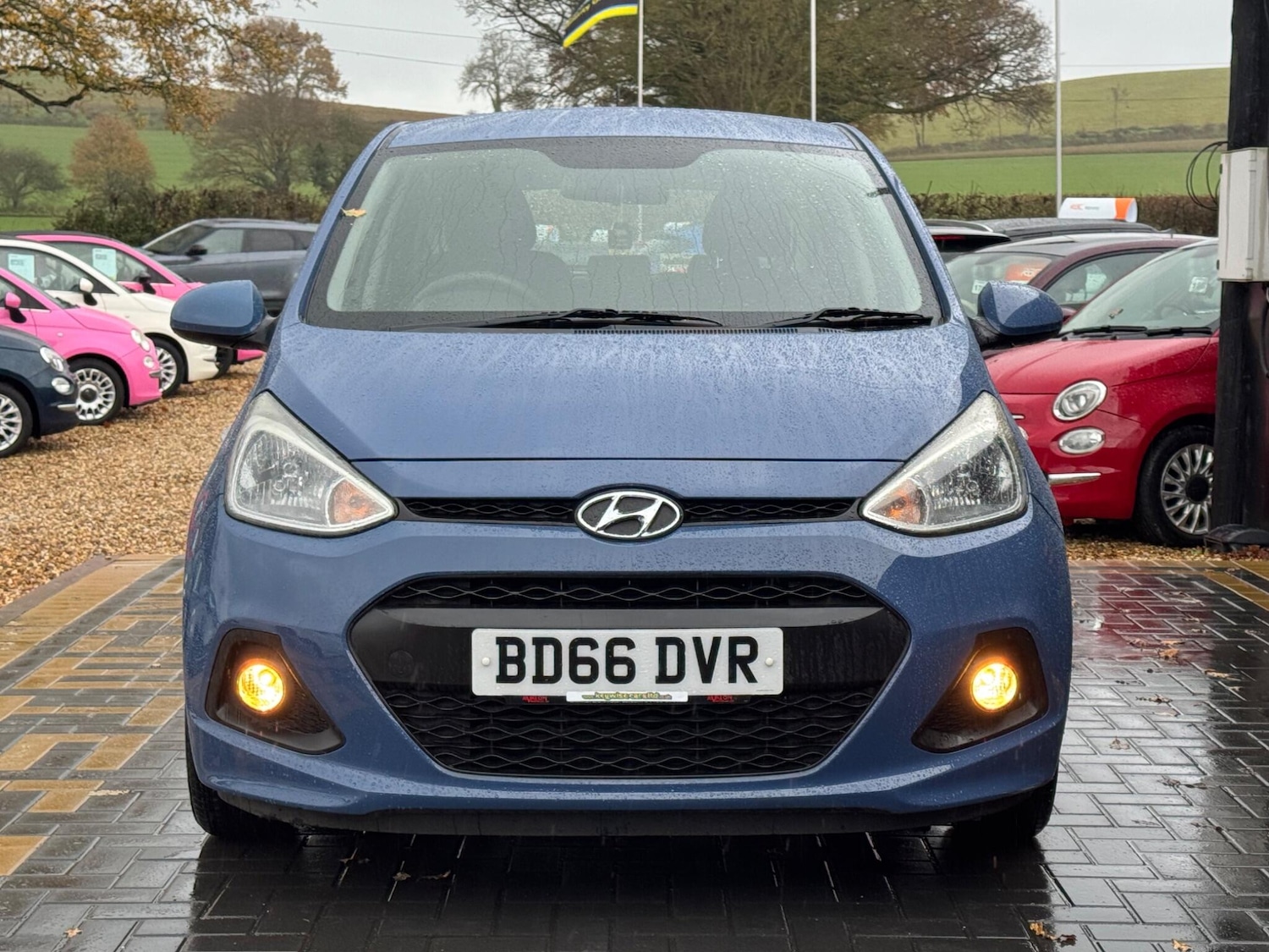 Used Hyundai i10 2016 for sale - 76832261: Photo 8