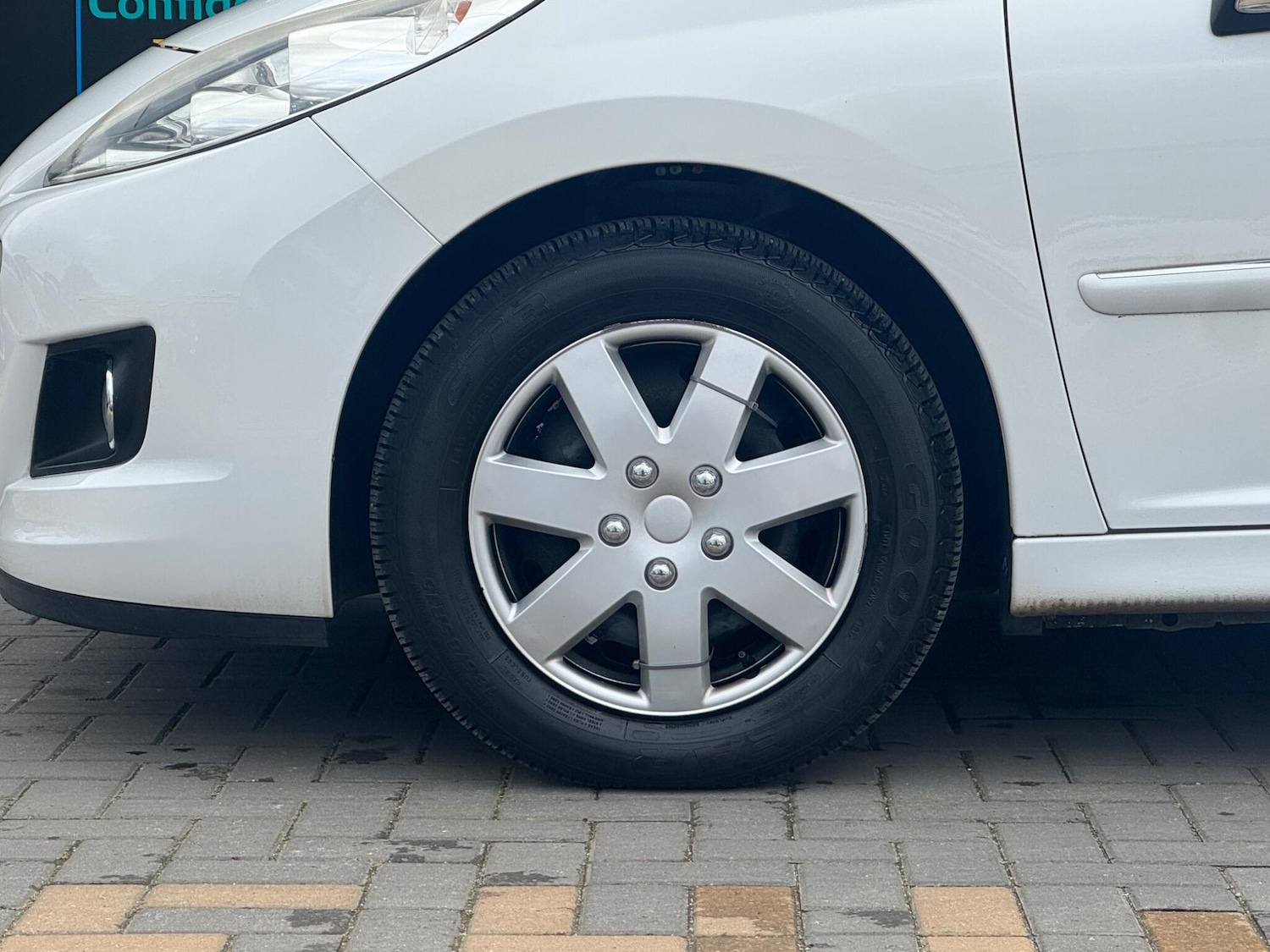 Used Peugeot 207 2012 for sale - 77737192: Photo 14