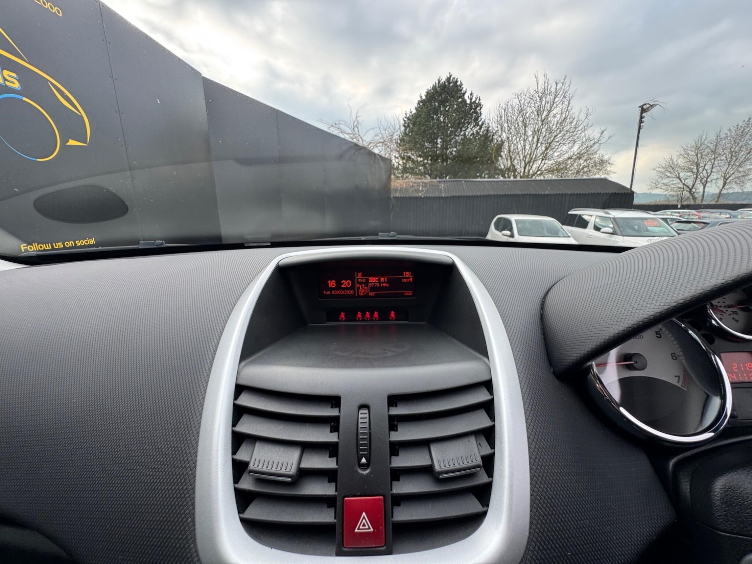 Used Peugeot 207 2012 for sale - 77737192: Photo 28