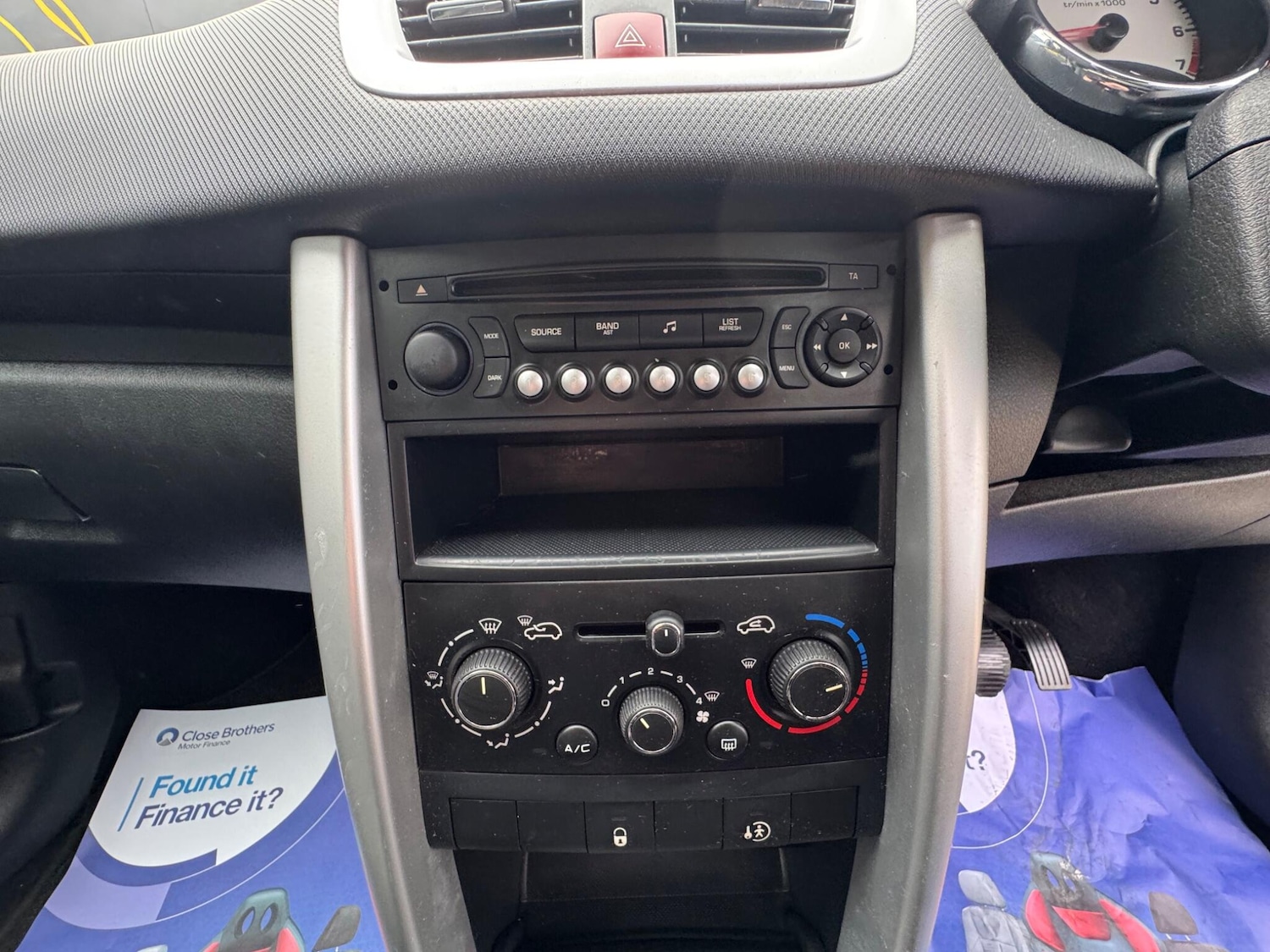 Used Peugeot 207 2012 for sale - 77737192: Photo 29