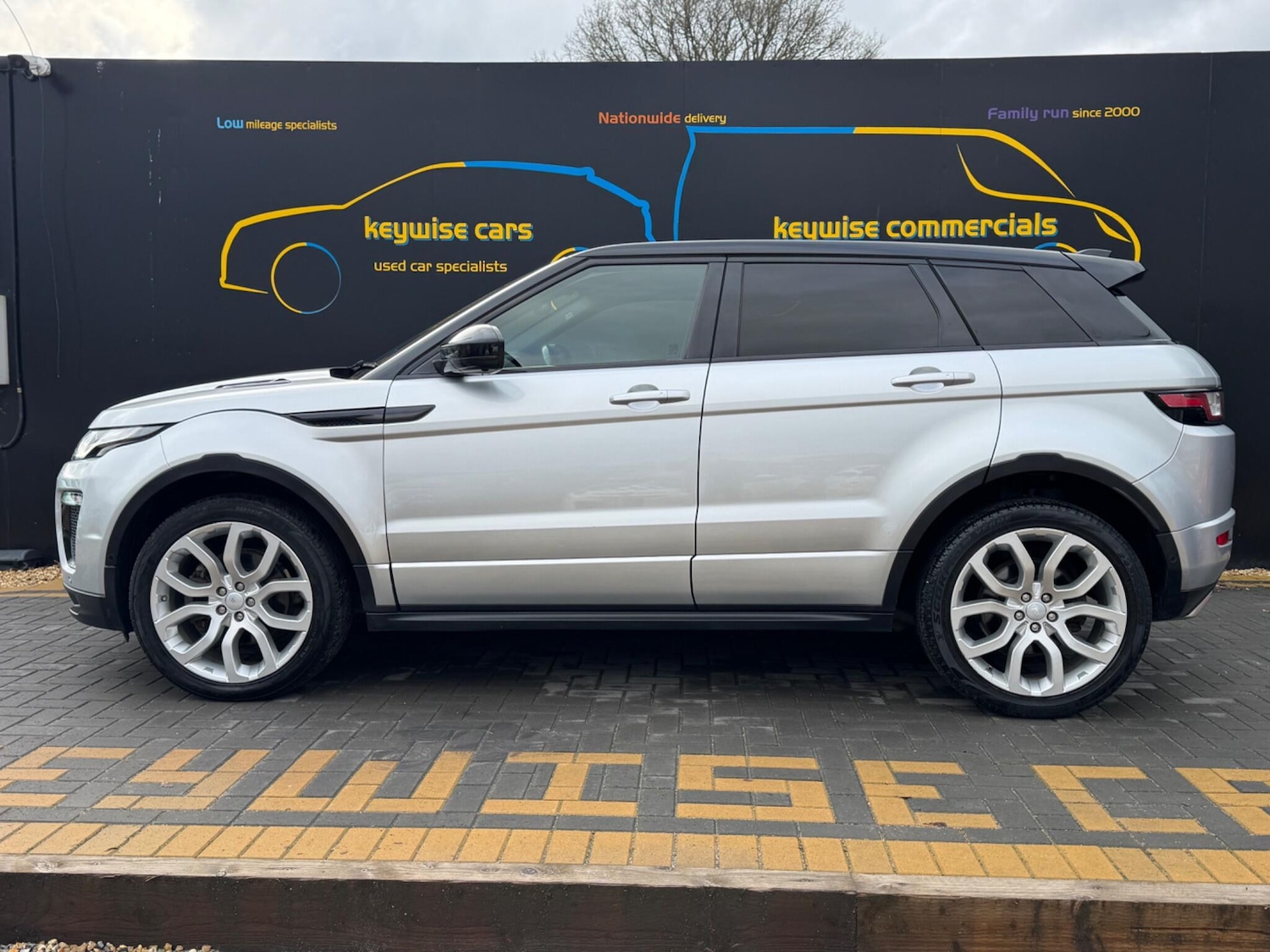 Used Land Rover Range Rover Evoque 2018 for sale - 77412128: Photo 2