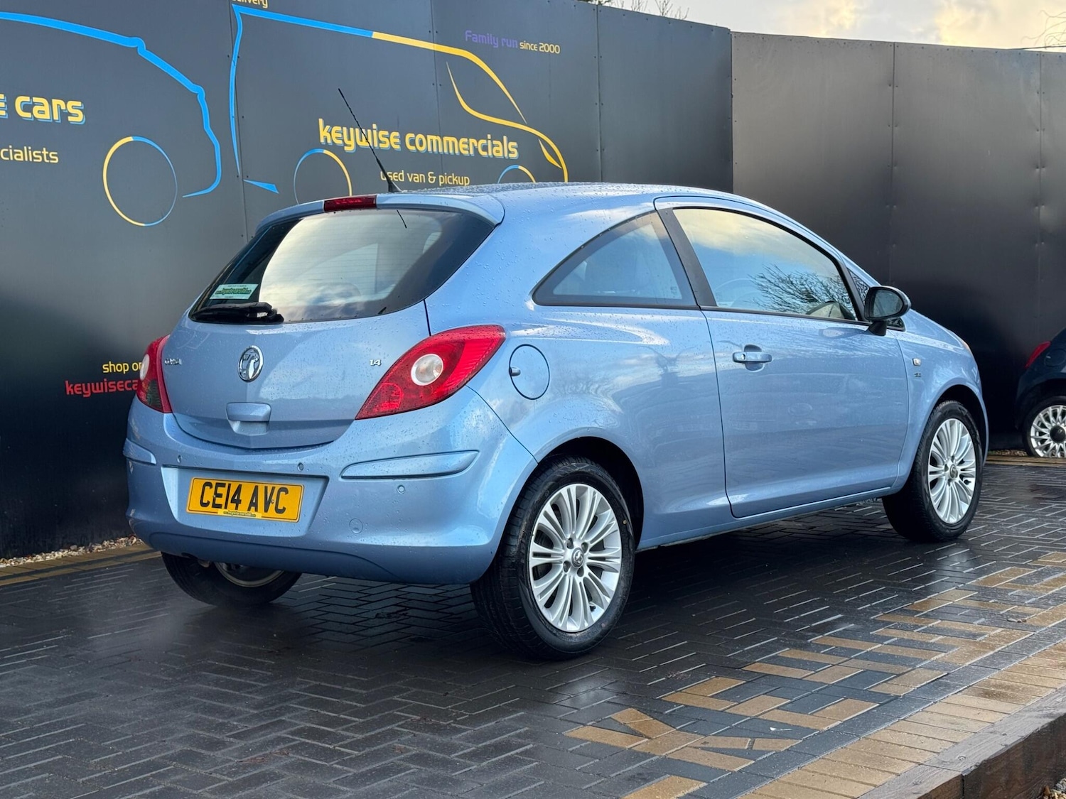 Used Vauxhall Corsa 2014 for sale - 77229240: Photo 5