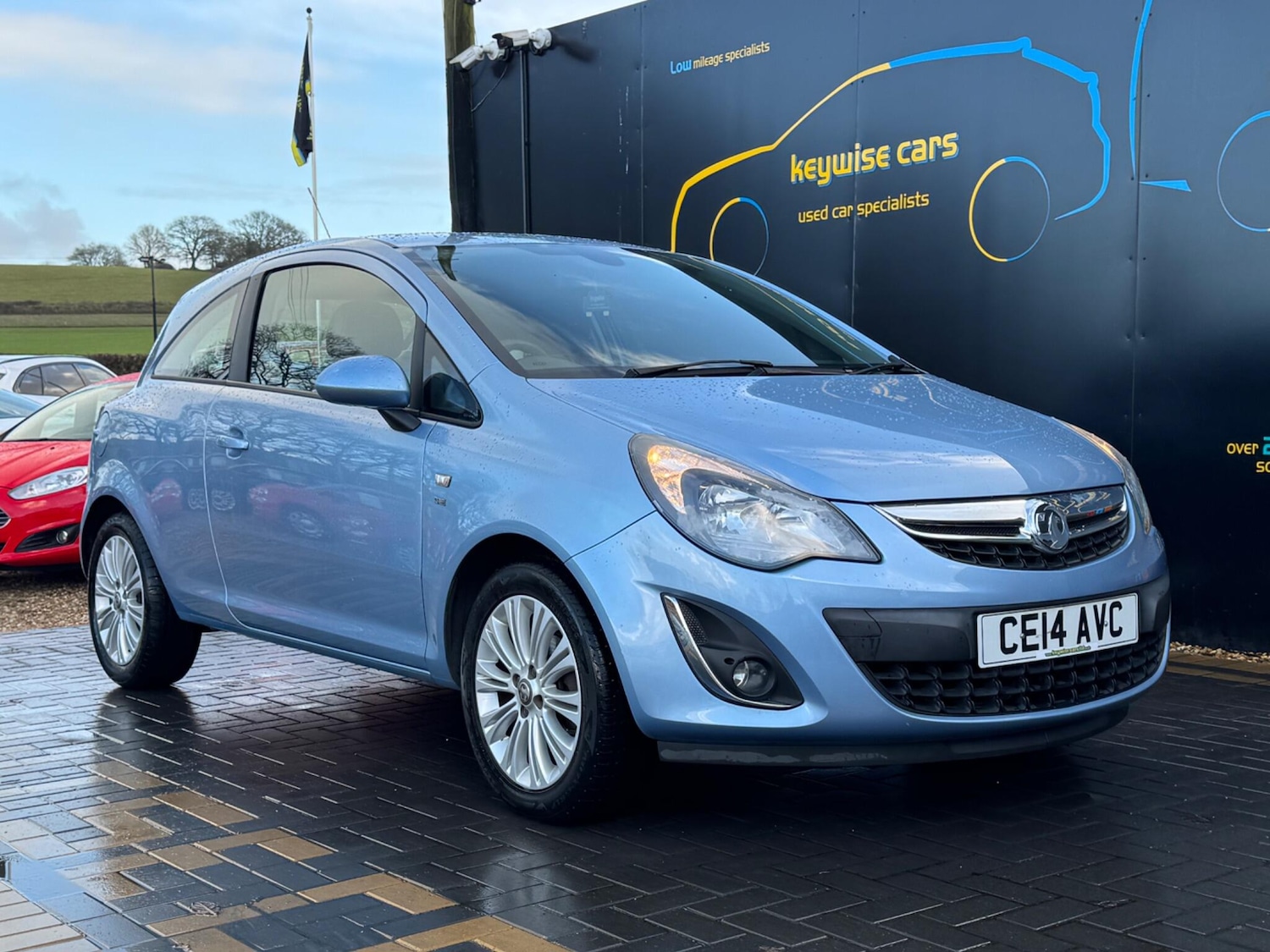 Used Vauxhall Corsa 2014 for sale - 77229240: Photo 7