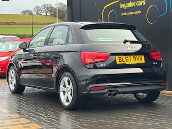 Used Audi A1 2017 for sale - 77190672: Photo