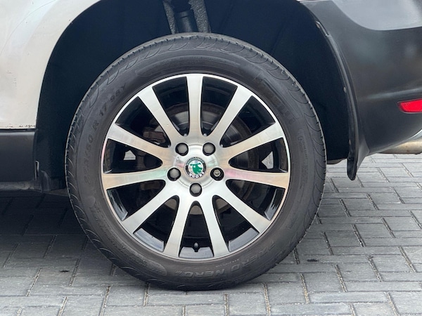 Used Skoda Yeti 2013 for sale - 76239436: Photo 14
