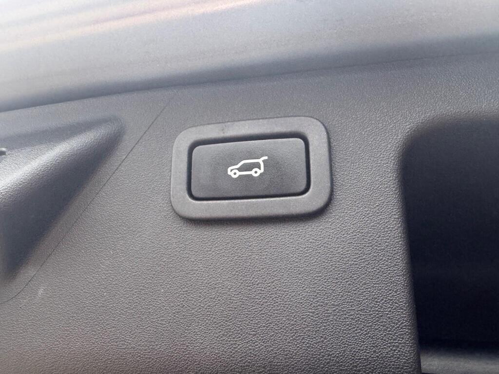 Used Land Rover Discovery Sport for sale - 77808844: Photo 28