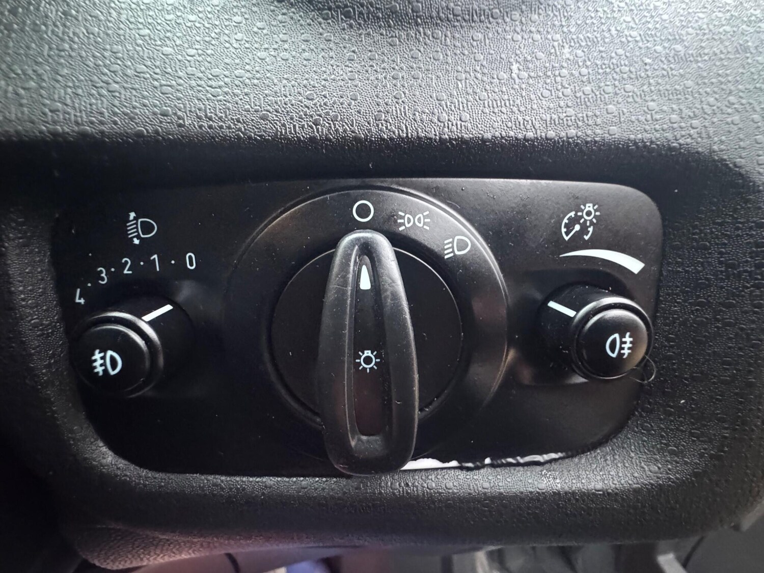 Used Ford Fiesta 2016 for sale - 78157739: Photo 31