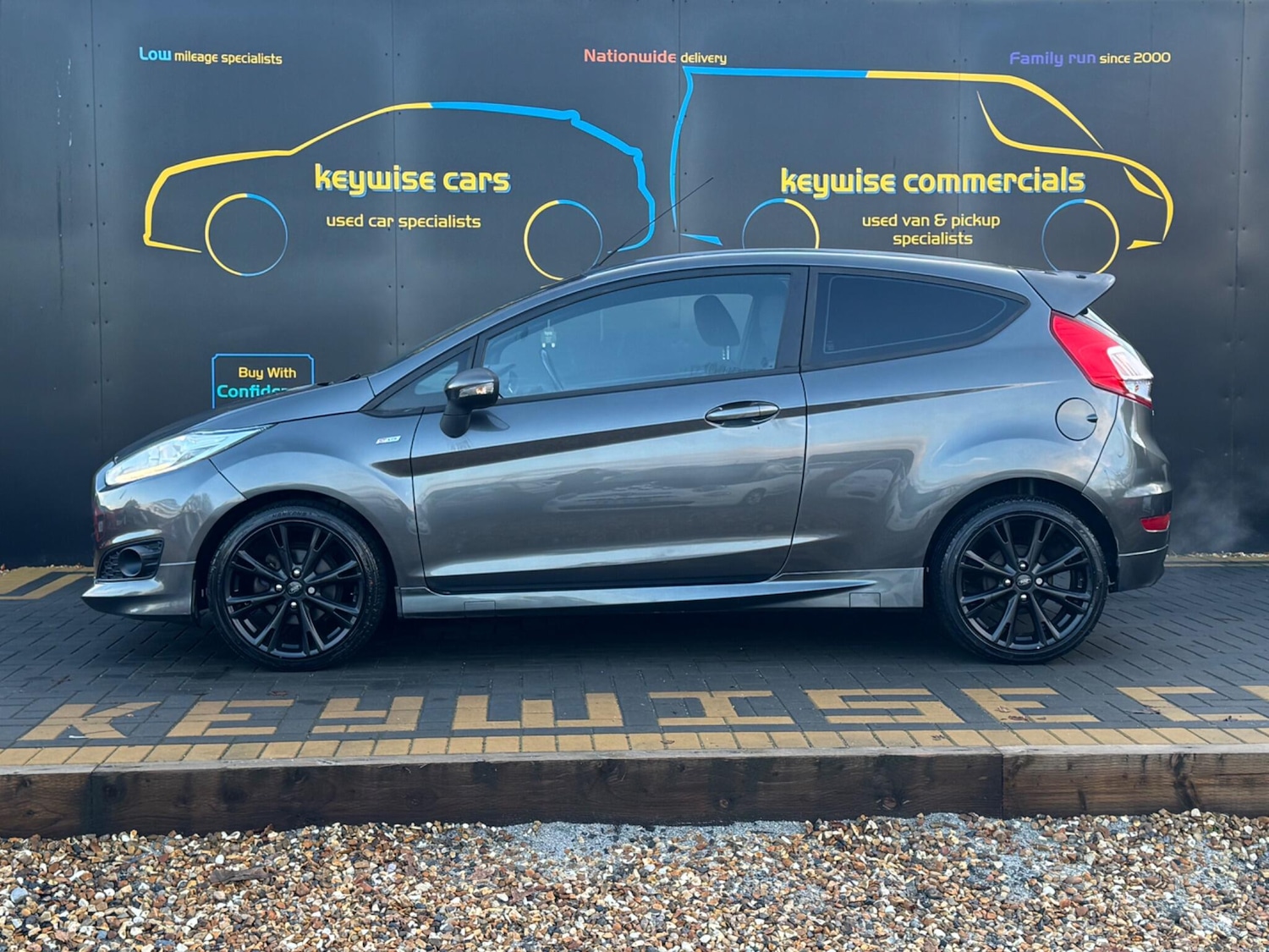 Used Ford Fiesta 2016 for sale - 77253916: Photo 2