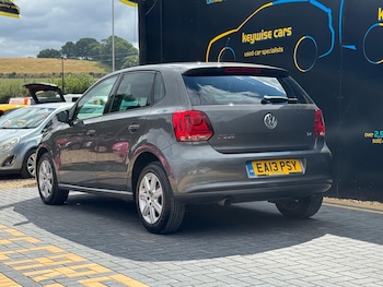 Used Volkswagen Polo 2013 for sale - 75450037: Photo