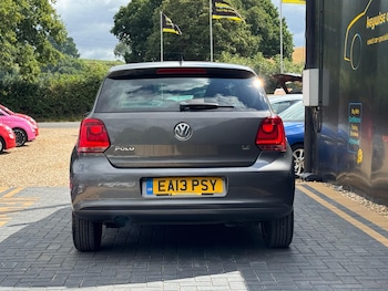 Used Volkswagen Polo 2013 for sale - 75450037: Photo