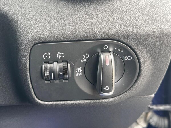 Used Audi A1 2015 for sale - 76031355: Photo 34
