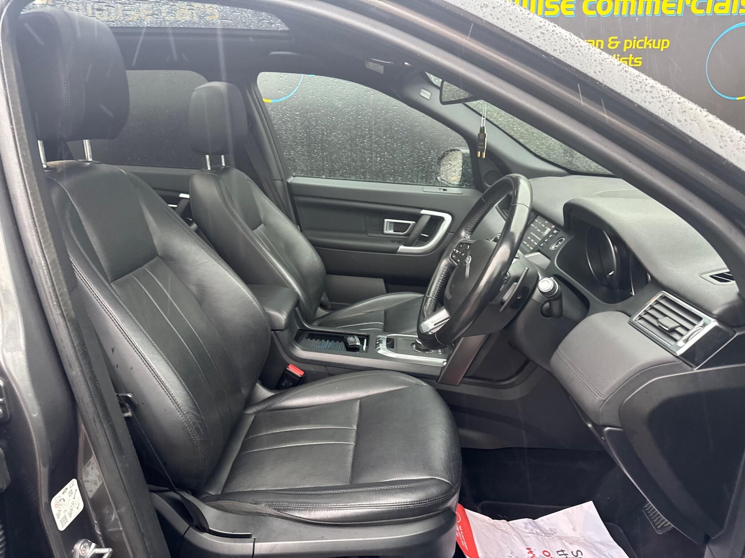 Used Land Rover Discovery Sport 2018 for sale - 76993023: Photo 17