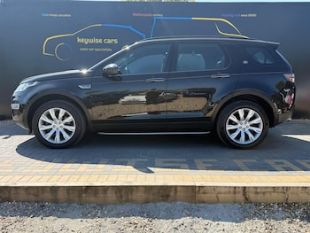 Used Land Rover Discovery Sport 2015 for sale - 78405105: Photo