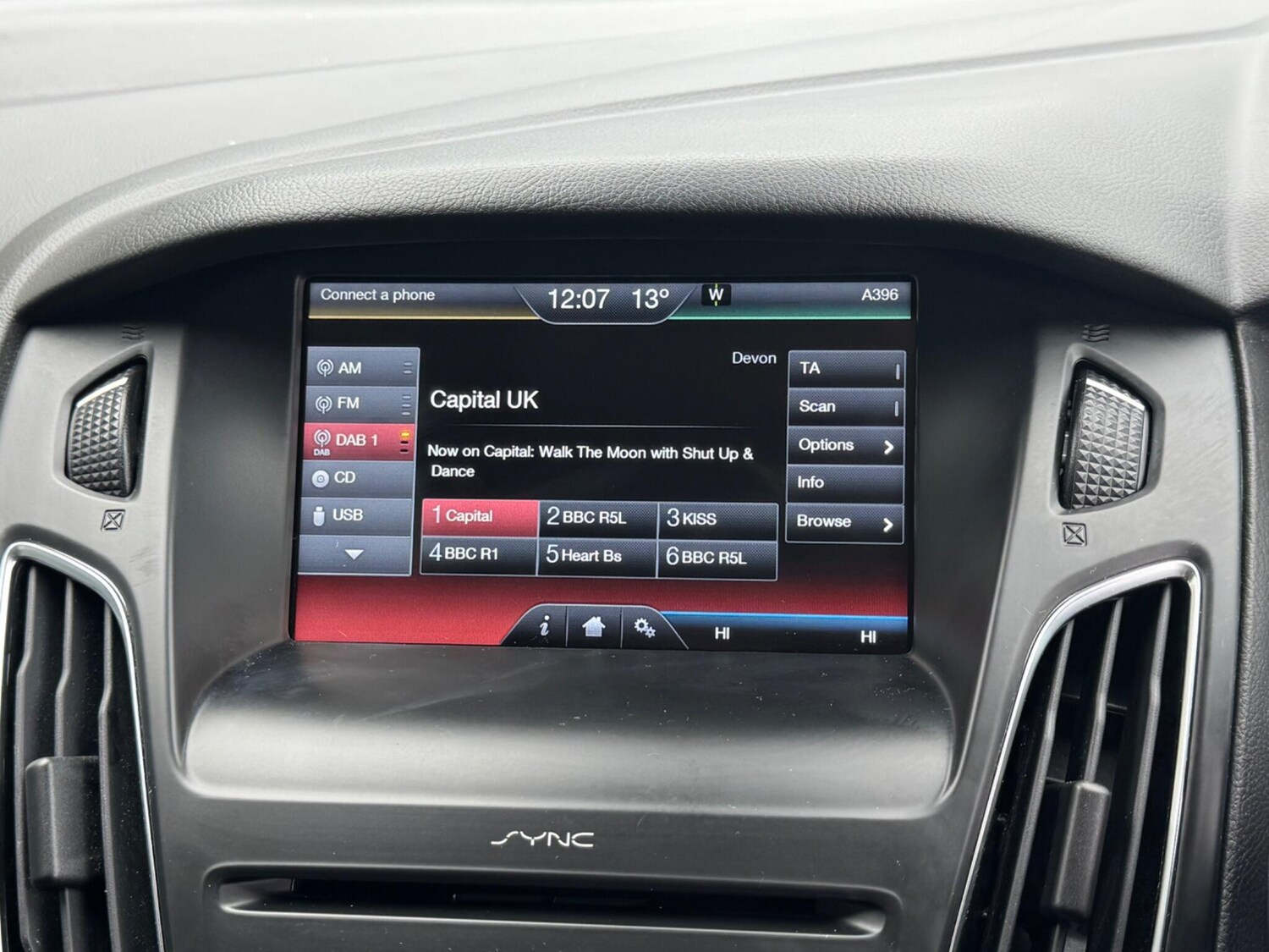 Used Ford Focus 2017 for sale - 76409121: Photo 31