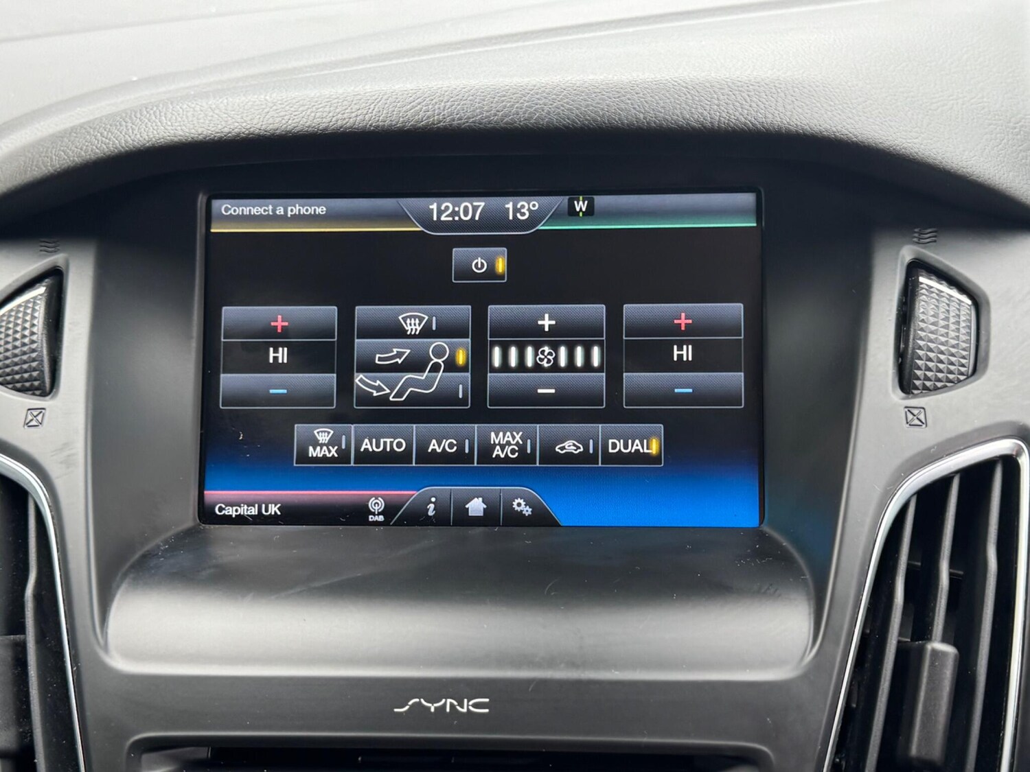 Used Ford Focus 2017 for sale - 76409121: Photo 33