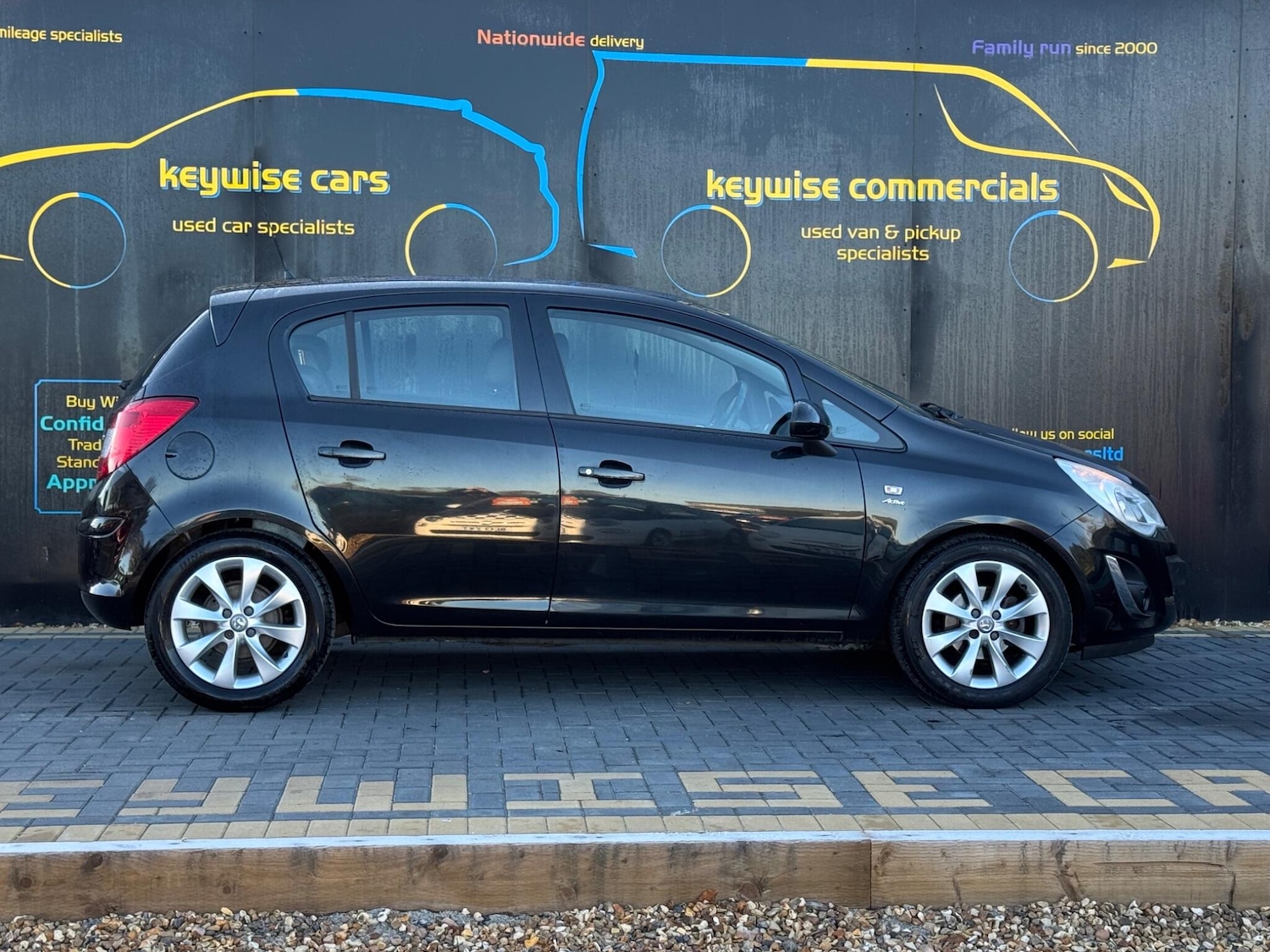 Used Vauxhall Corsa for sale - 76824456: Photo 6