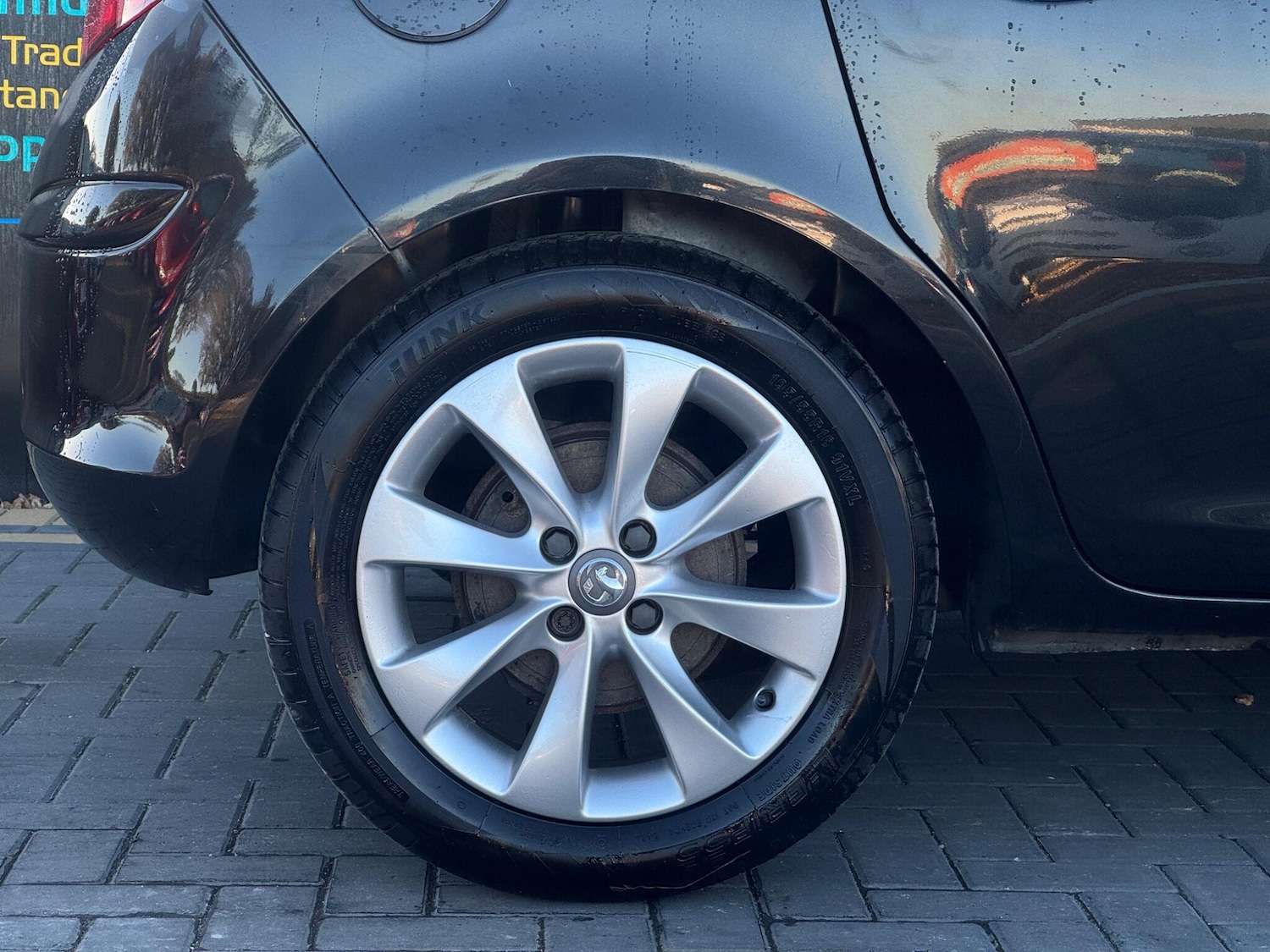 Used Vauxhall Corsa for sale - 76824456: Photo 9