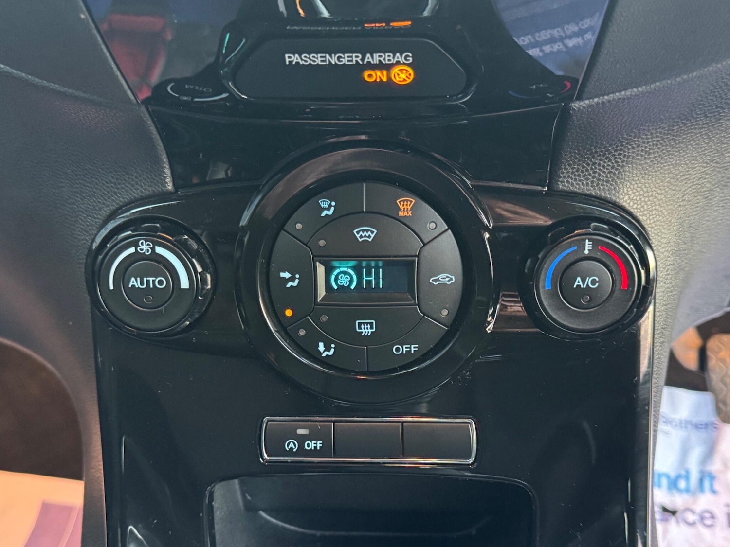 Used Ford Fiesta 2014 for sale - 76607523: Photo 32