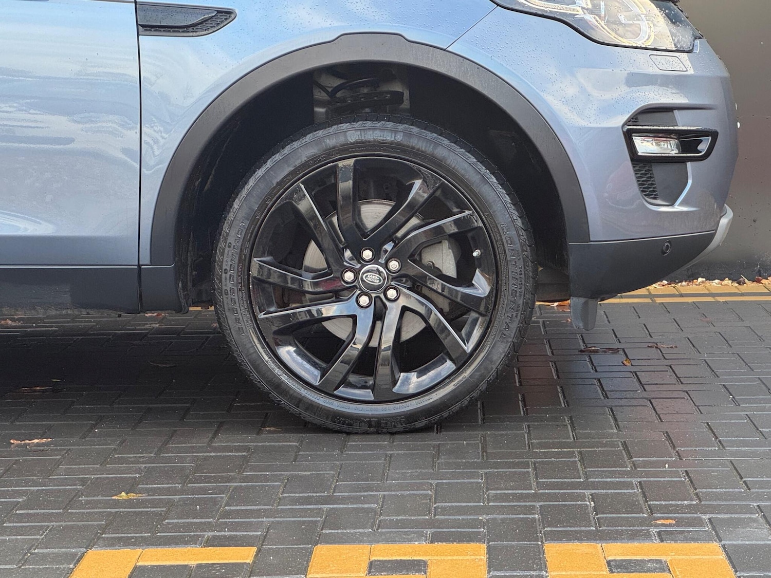 Used Land Rover Discovery Sport 2018 for sale - 76781723: Photo 15