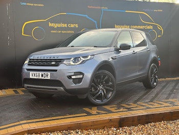 Used Land Rover Discovery Sport 2018 for sale - 76781723: Photo