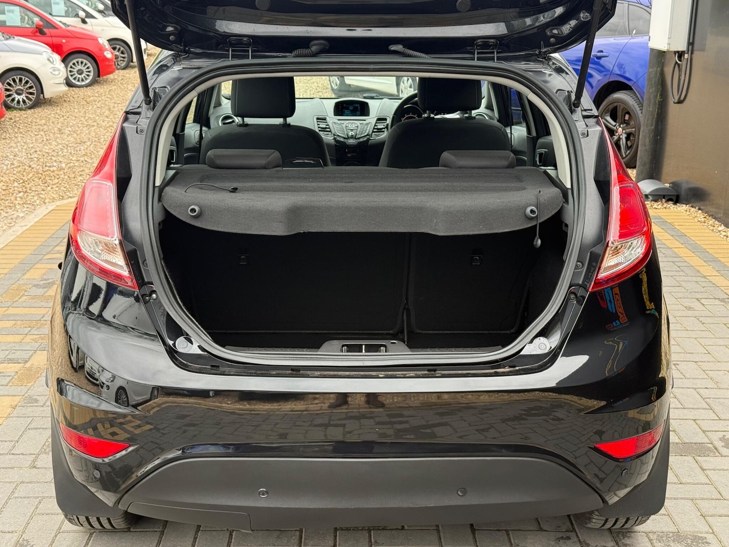 Used Ford Fiesta 2015 for sale - 78100136: Photo 27