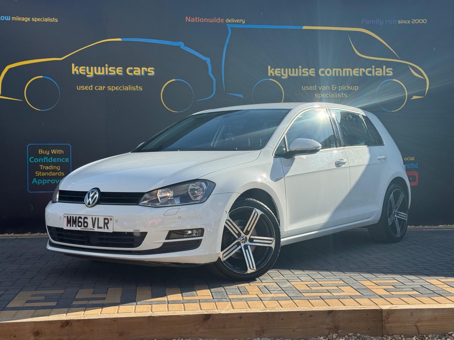 Used Volkswagen Golf 2016 for sale - 76043268: Photo 1