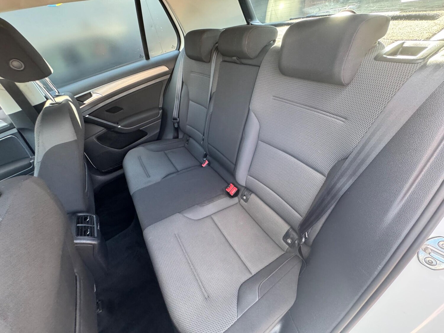 Used Volkswagen Golf 2016 for sale - 76043268: Photo 20