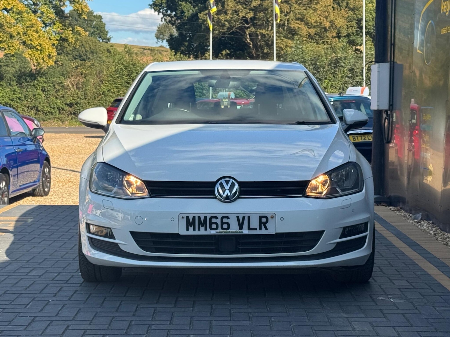 Used Volkswagen Golf 2016 for sale - 76043268: Photo 8
